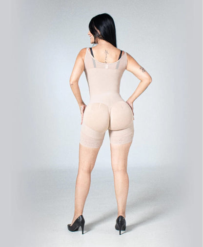 FAJA COMPLETA CINTURA DE AVISTA, REALZA GLUTEOS Y BUSTOS